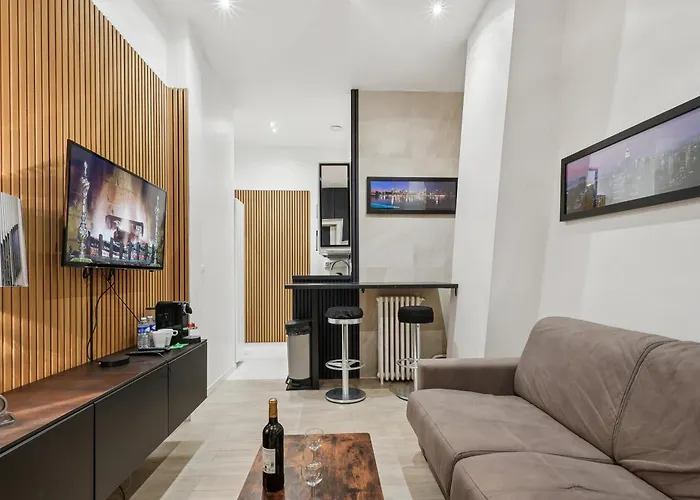 Flat Close To Arc De Triomphe Appartement Parijs